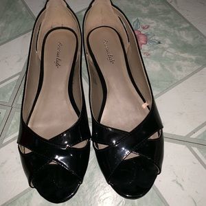 American Eagle by Payless Flat Open Toe Sandal